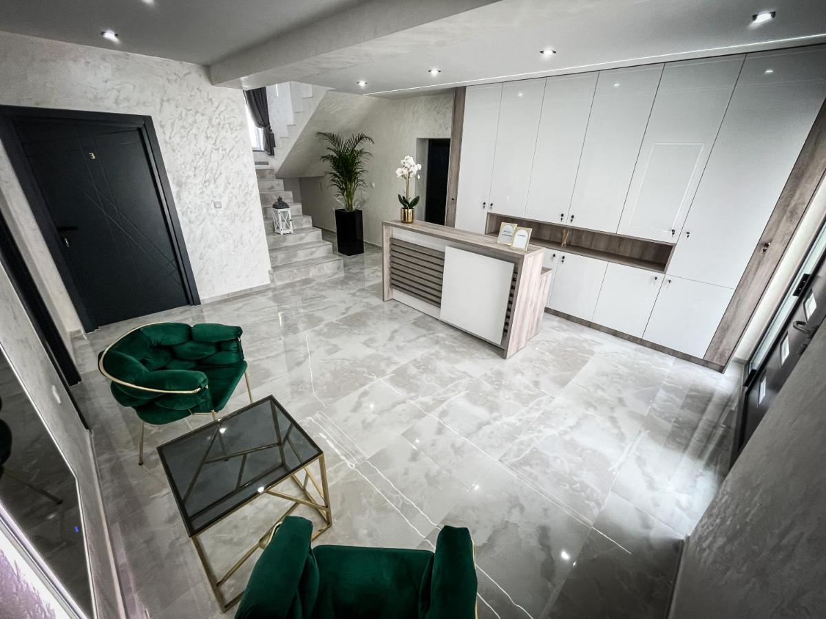 Apartmani Mila Лакташи Экстерьер фото