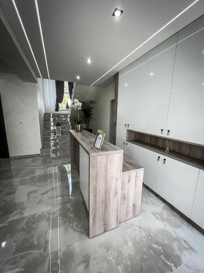 Apartmani Mila Лакташи Экстерьер фото