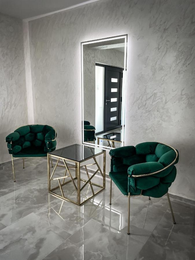 Apartmani Mila Лакташи Экстерьер фото