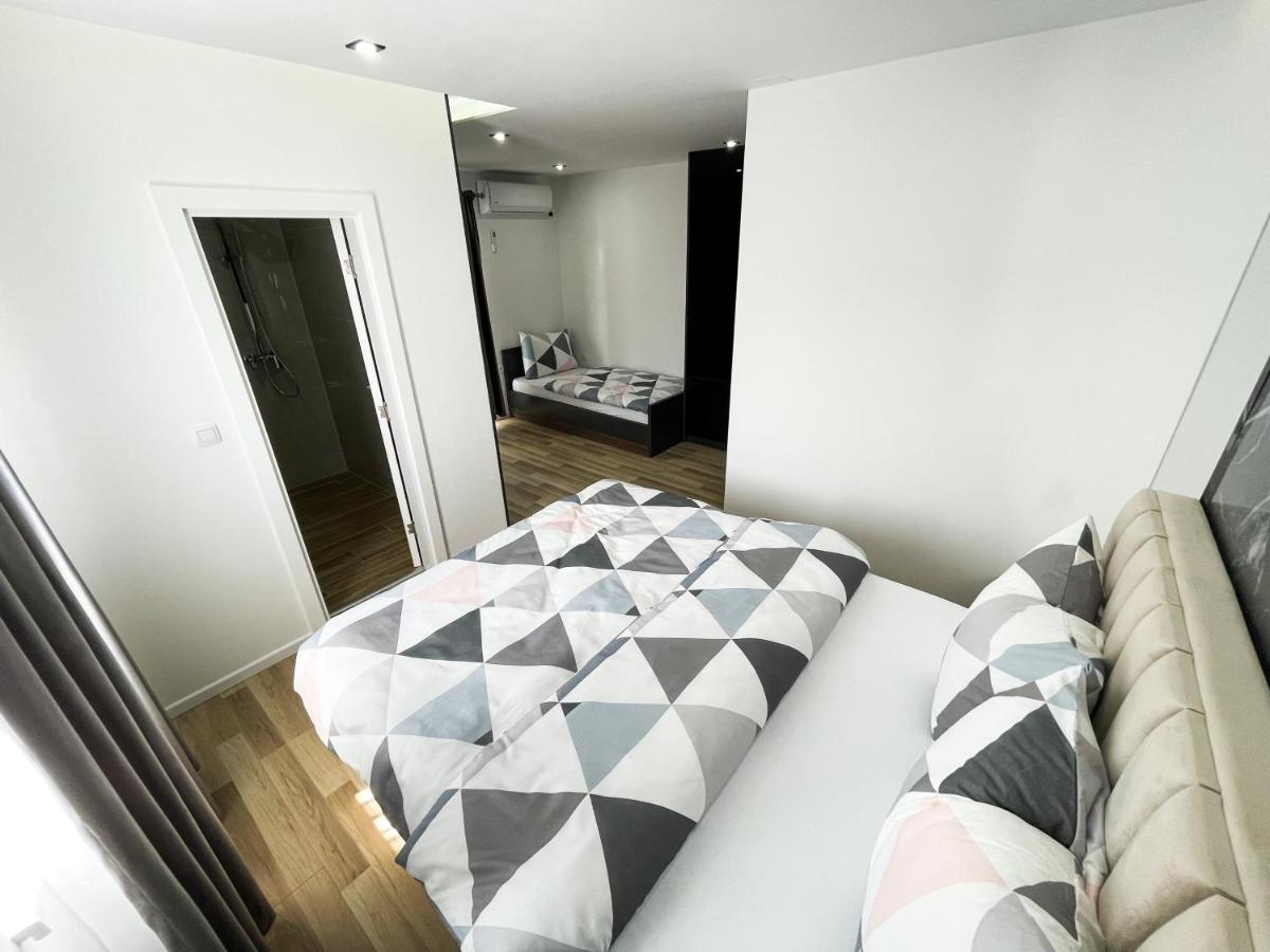 Apartmani Mila Лакташи Экстерьер фото