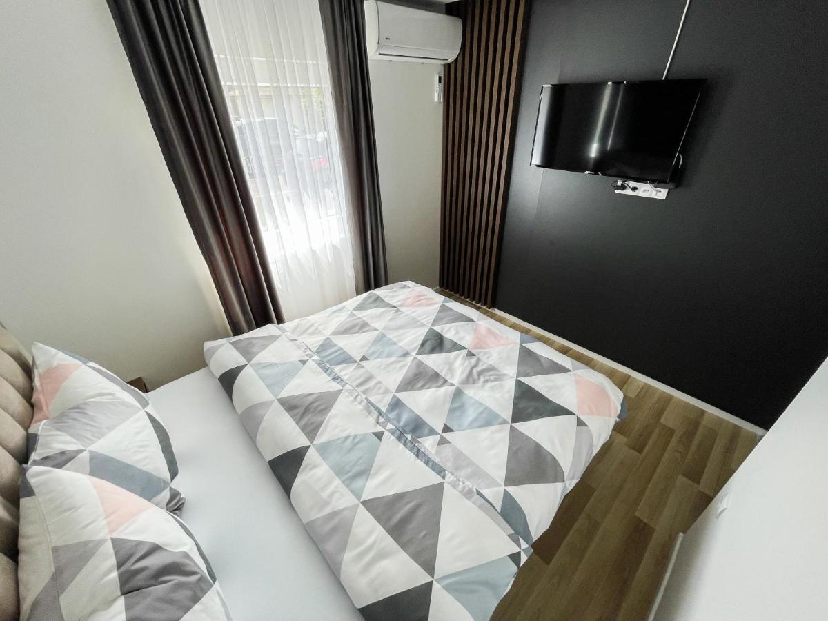 Apartmani Mila Лакташи Экстерьер фото