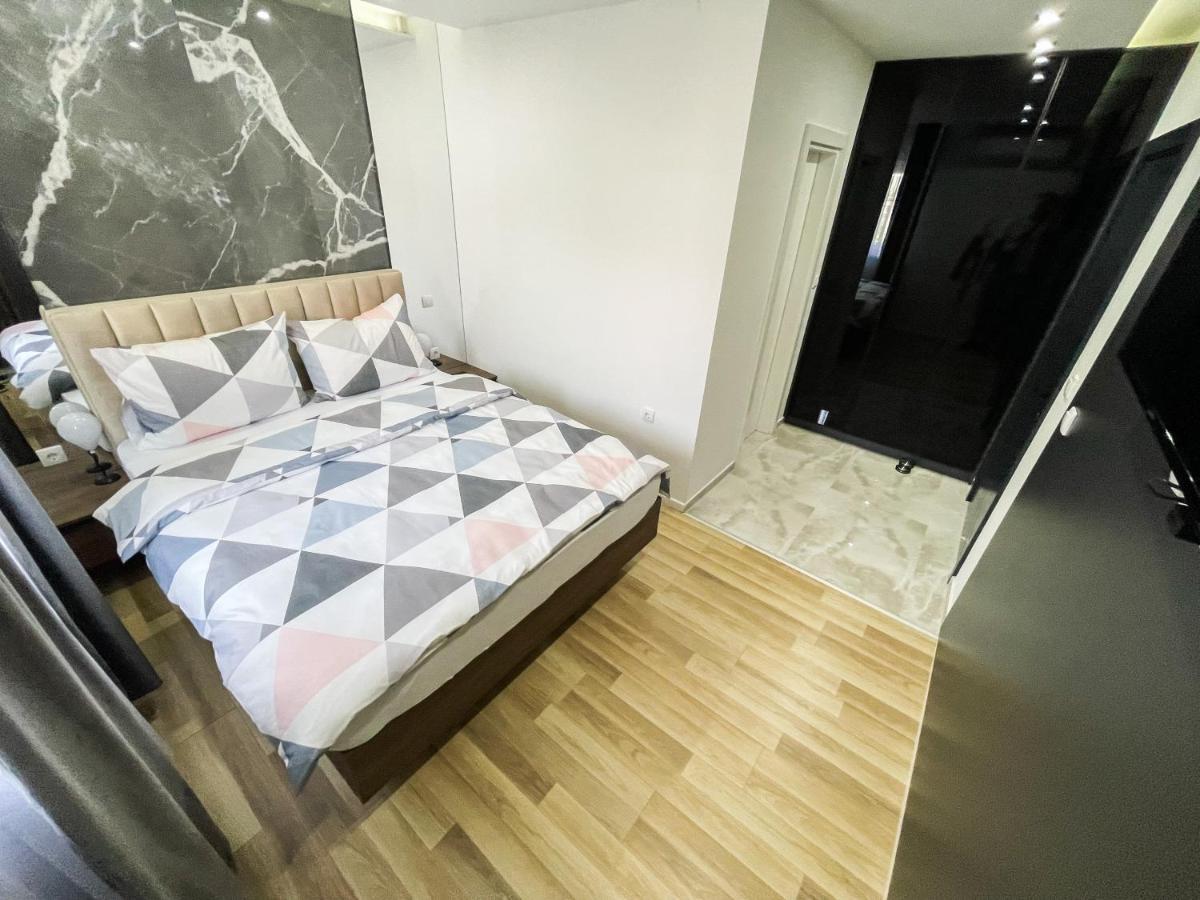 Apartmani Mila Лакташи Экстерьер фото