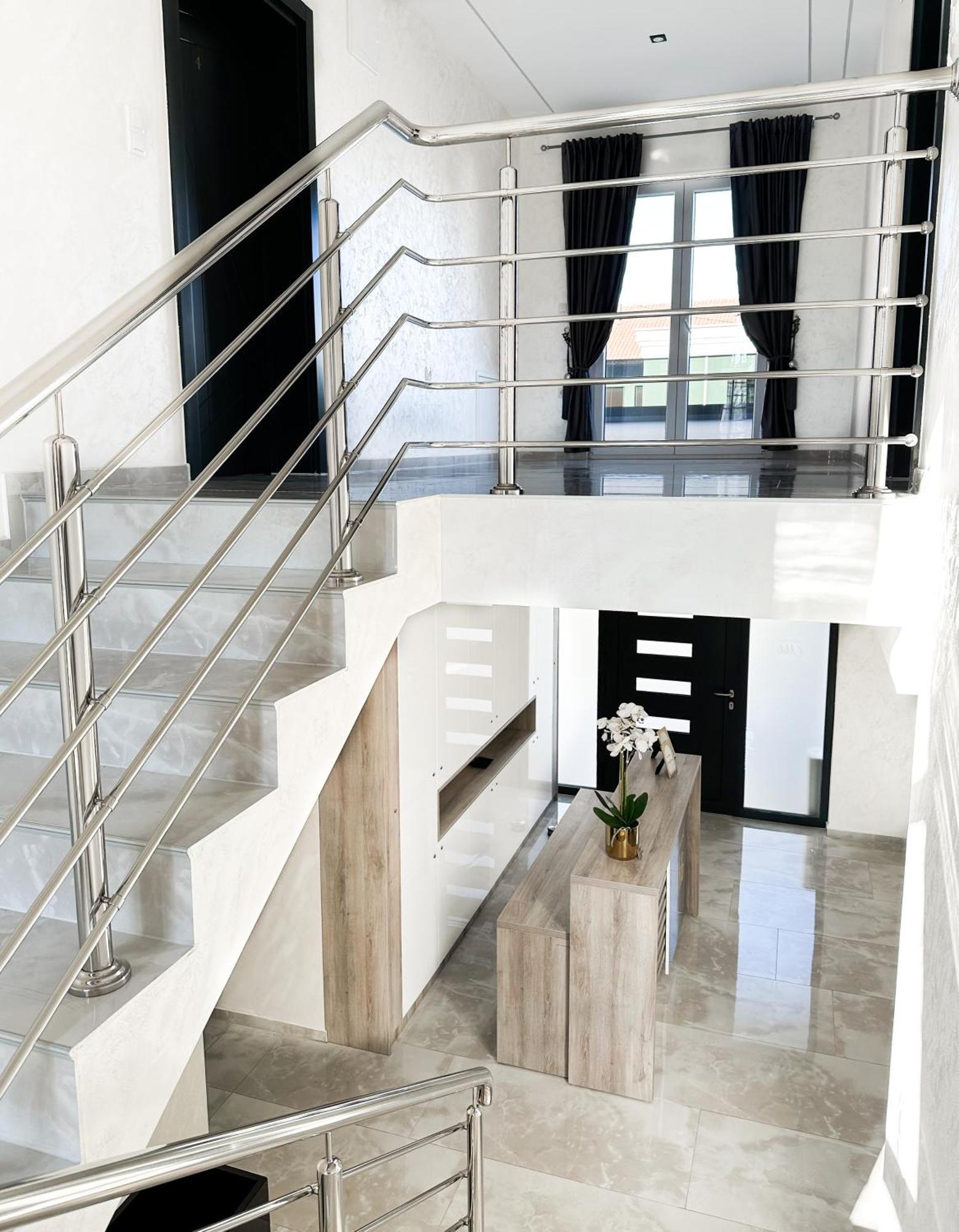 Apartmani Mila Лакташи Экстерьер фото
