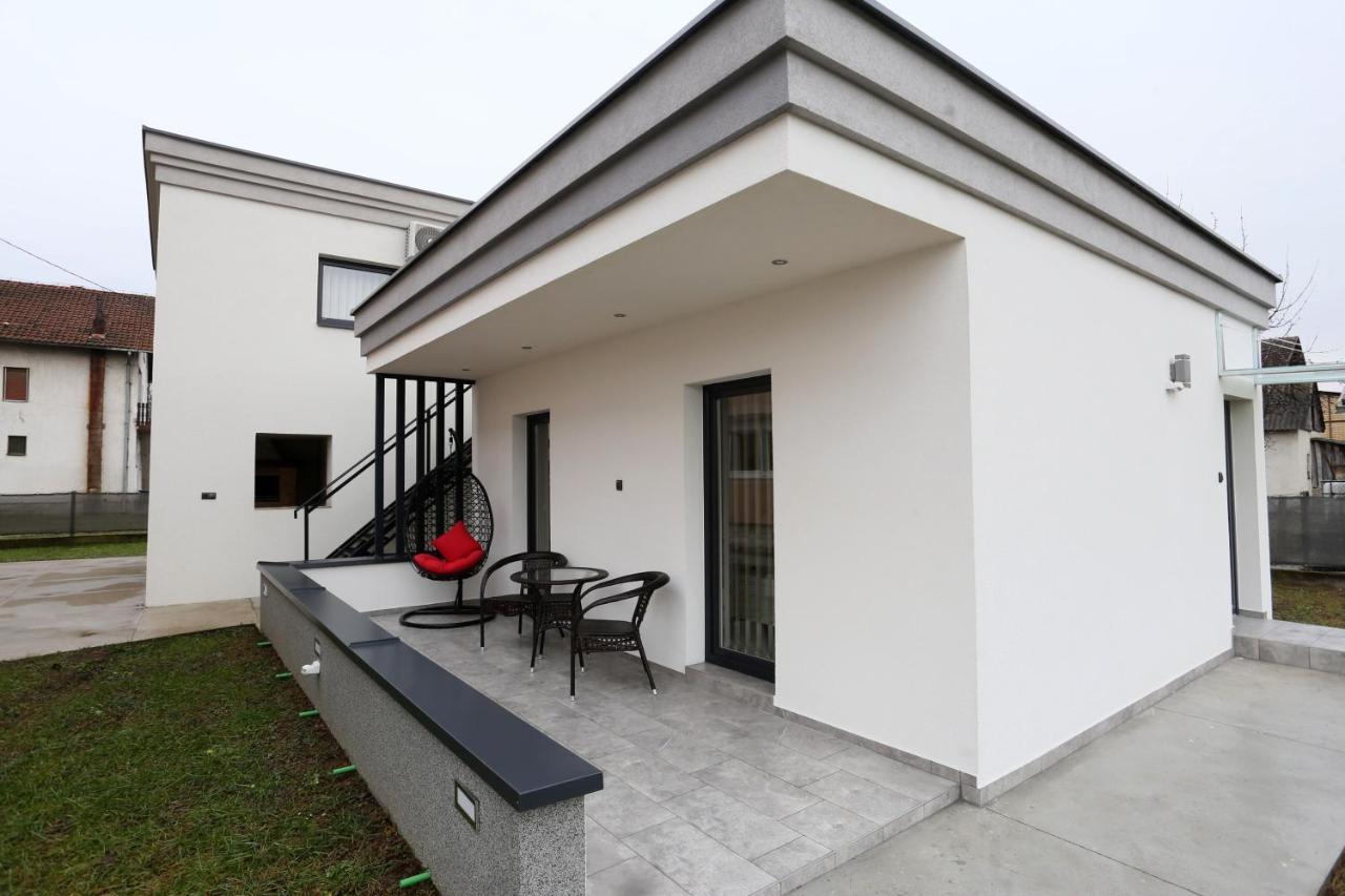 Apartmani Mila Лакташи Экстерьер фото